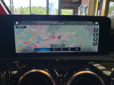 Mercedes-Benz CLA 180 CDI SHOOTING BREAK BUSINESS SOLUTION