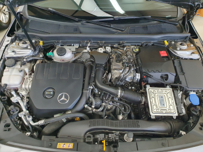Mercedes-Benz CLA 250 Shooting Brake e 8G-DCT BUSINESS