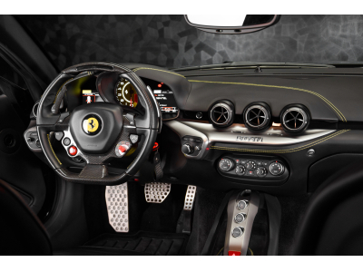 Ferrari F12 Berlinetta 6.3 V12 - NERO DAYTONA
