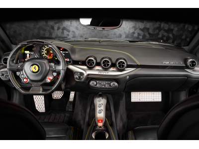 Ferrari F12 Berlinetta 6.3 V12 - NERO DAYTONA