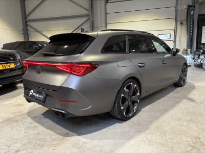 Cupra Leon SPORTSTOURER VZ 4DRIVE / BEATS AUDIO / AMBIENTE / APPLE CARPLAY / COVER/
