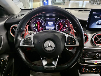 Mercedes-Benz CLA 180 Shooting Brake AMG LINE PANO CUIR NAVI