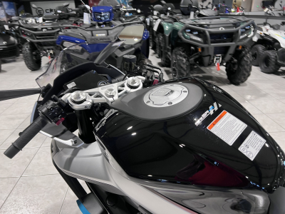 CF Moto 675 SR-R 