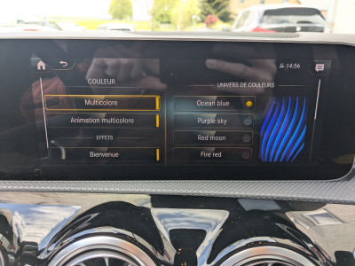 Mercedes-Benz A 180 A180 PACK AMG CARPLAY TOIT OUV PACK LIGHT