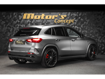 Mercedes-Benz GLA 35 AMG 4 MATIC
