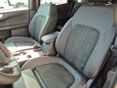 Ford Kuga 2.5 PHEV 242 ST-LINE X