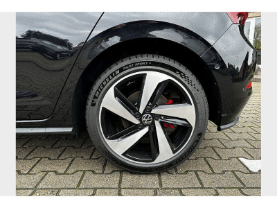 Volkswagen Polo 2.0 TSI DSG 207 GTI