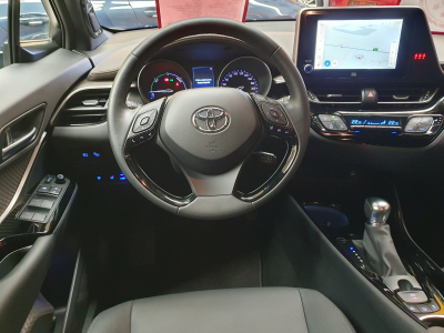 Toyota C-HR 1.8 HYBRIDE C-HIC MONO-TONE + NAVI