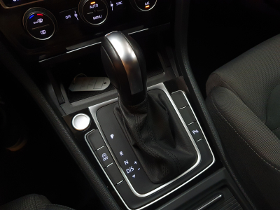 Volkswagen Golf VII TDI 150CV DSG