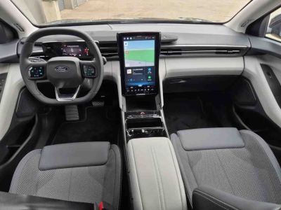 Ford Explorer Limited Edition Extended Range 79kWh 204 ch