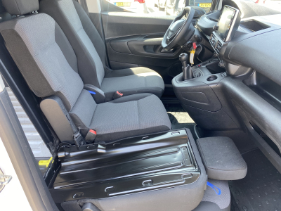 Peugeot Partner Partner L2H1 1.5Hdi 102cv 3 places Apple CarPlay
