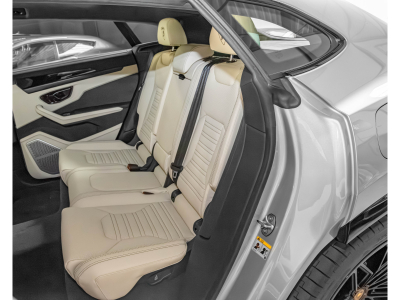 Lamborghini Urus URUS SE/NEW 2025/ STOCK AVAILABLE DIRECTLY