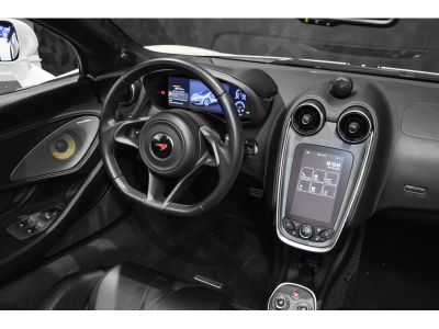 McLaren 570S Spider 3.8 V8