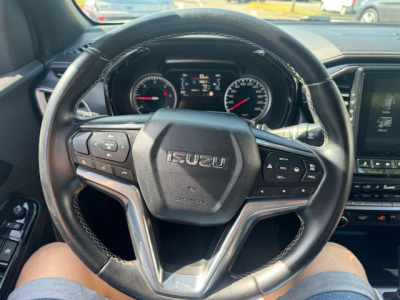 Isuzu D-Max ISUZU D-MAX V-CROSS LEDER KAMERA LED AHK