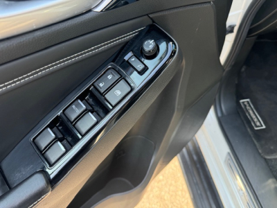 Isuzu D-Max ISUZU D-MAX V-CROSS LEDER KAMERA LED AHK