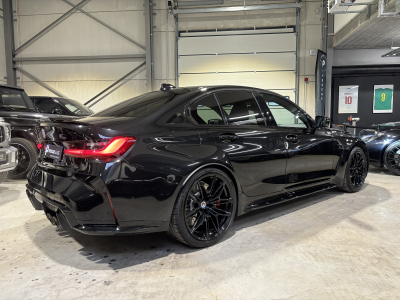 BMW M3 Competition/LASER/HUD/360°/CARBON/PANO/20