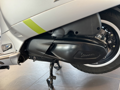 Vespa GTS 300 Super Tech