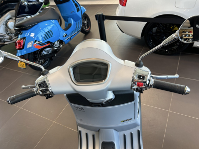 Vespa GTS 300 Super Tech