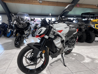 Aprilia TUONO 457 
