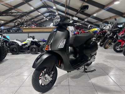 Vespa GTS Super Sport 125