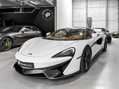 McLaren 570S 570S Coupé 3.8 Bi-Turbo V8/AKRAPOVIC | LIFT/ MALUS P./Ceramic/Camera/