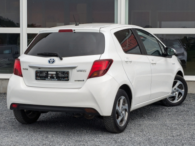 Toyota Yaris 1.5i VVT-i Hybrid E-CVT GPS CAMERA BLUETOOTH CLIM AUTO
