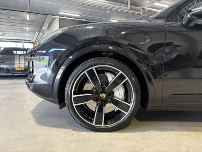 Porsche Cayenne Cayenne Turbo/21/PANO/360°/SPORT CH
