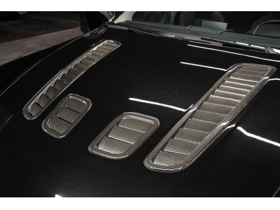 Aston Martin V12 Vantage Coupé / Boîte manuelle