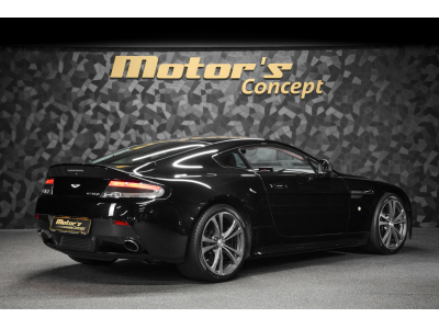 Aston Martin V12 Vantage Coupé / Boîte manuelle