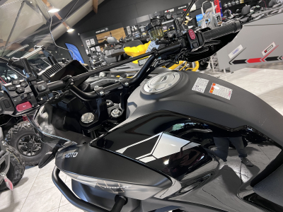 CF Moto 700 MT ADV