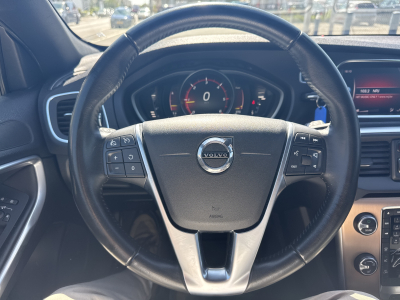 Volvo V40 Cross Country D2 Geartronic 120CV AUTO
