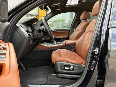 BMW X5 M50 7-SITZE /PANO/ AHK/LUFT/22/Harman-Kardon/360°/VOLL