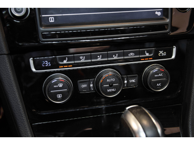 Volkswagen Golf R 7R 4 Motion