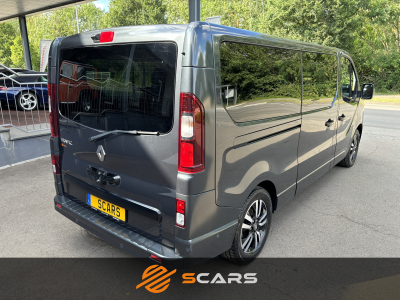 Renault Trafic 2.0 DCI 150CV 7 places