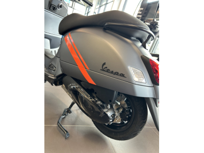 Vespa GTV 310 