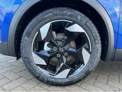 Renault Captur 1.3 TCe MHD 160 EDC Techno