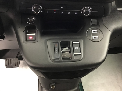 Opel Combo 1.5 BlueHDI 130 AT L1 Confort