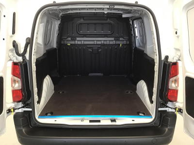 Opel Combo 1.5 BlueHDI 130 AT L1 Confort
