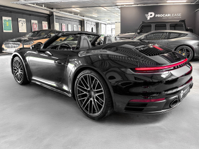 Porsche 992 CARRERA CABRIOLET/LIFT/CHRONO/CARBON/VENTILED SEATS