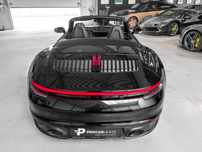 Porsche 992 CARRERA CABRIOLET/LIFT/CHRONO/CARBON/VENTILED SEATS