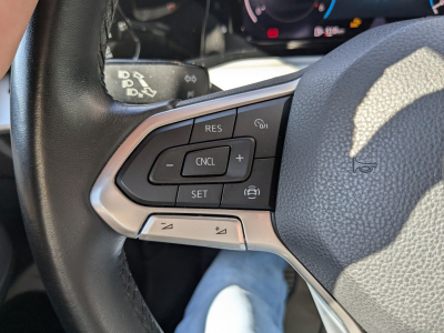 Volkswagen Golf 2.0 TDI VIRTUAL BLUETOOTH APS AV/ARR CLIM AUTO