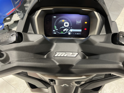 Piaggio MP3 530 
