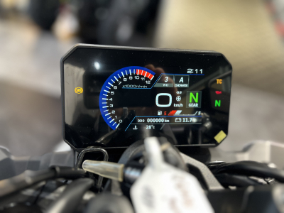 Suzuki GSX-8S 