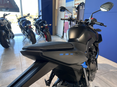 Suzuki GSX-8S rabaissée 25 mm 550-076-25