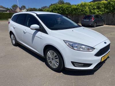 Ford Focus Clipper 1.5 Tdci Business Class 95cv Apple CarPlay