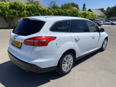 Ford Focus Clipper 1.5 Tdci Business Class 95cv Apple CarPlay