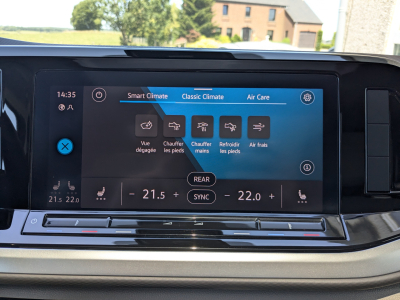 Volkswagen T7 Multivan 2.0 TSI DSG 7 PLACES TOIT PANO CARPLAY CLIM 3 ZONES