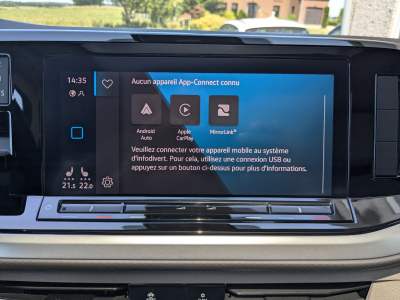 Volkswagen T7 Multivan 2.0 TSI DSG 7 PLACES TOIT PANO CARPLAY CLIM 3 ZONES