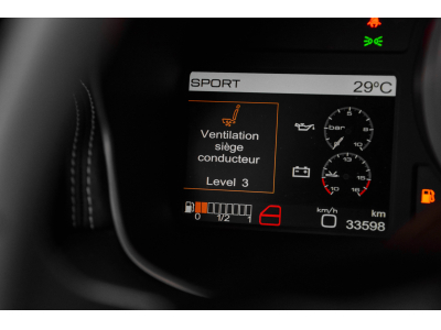 Ferrari FF 6.3 V12 - NERO B/B