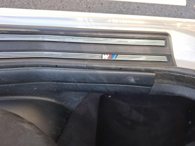 BMW 320 i Touring Pack M